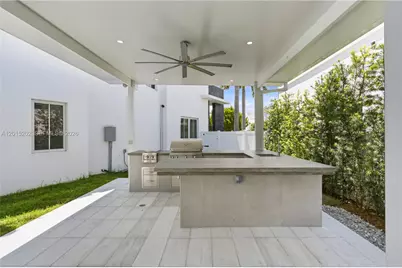 8221 NW 34th Dr, Doral, FL 33122 - Photo 49