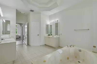 1836 NW 139th Ave, Pembroke Pines, FL 33028 - Photo 21
