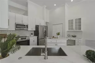 1836 NW 139th Ave, Pembroke Pines, FL 33028 - Photo 15