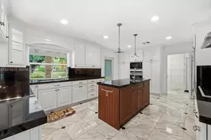 13060 SW 70th Ave, Pinecrest, FL 33156 - Photo 21