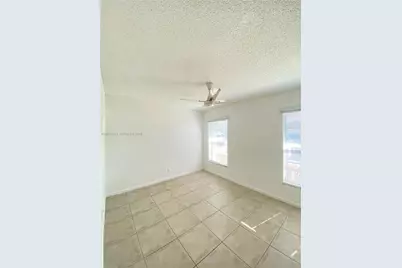 432 Bennington Ln #432, Lake Worth, FL 33467 - Photo 13