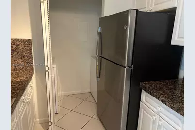 19555 E Country Club Dr #8408, Aventura, FL 33180 - Photo 13