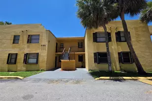 556 NW 114th Ave, Sweetwater, FL 33172 - Photo 1