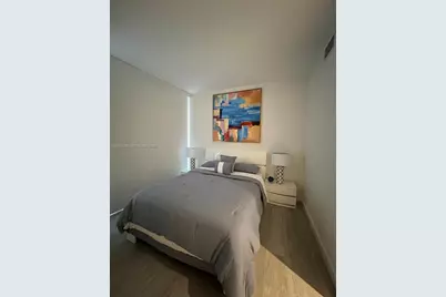 55 SW 9th St #3308, Miami, FL 33130 - Photo 13