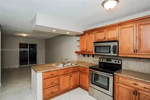 13710 SW 181st Terrace, Miami, FL 33177 - Photo 9