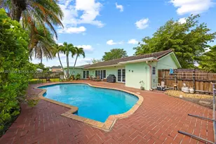 21141 NE 21st Ct, Miami, FL 33179 - Photo 13
