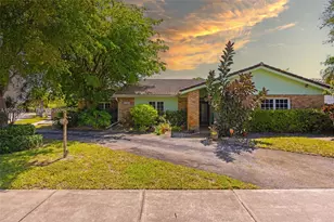 21141 NE 21st Ct, Miami, FL 33179 - Photo 35