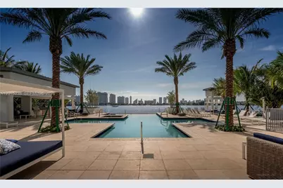 17301 Biscayne Blvd #203, North Miami Beach, FL 33160 - Photo 9