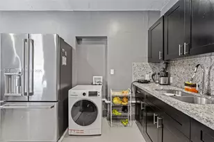 1780 NW 49th St, Miami, FL 33142 - Photo 23
