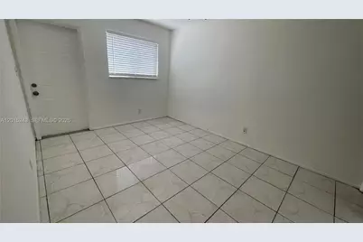 5210 NW 16th St, Lauderhill, FL 33313 - Photo 7