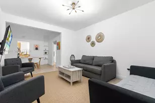 301 86th St, Miami Beach, FL 33141 - Photo 5