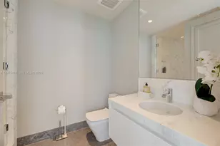 17901 Collins Ave, Sunny Isles Beach, FL 33160 - Photo 29