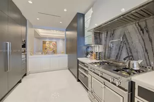 17901 Collins Ave, Sunny Isles Beach, FL 33160 - Photo 9