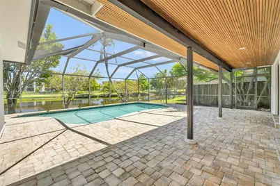 8207 SW 26th Pl, Davie, FL 33328 - Photo 9
