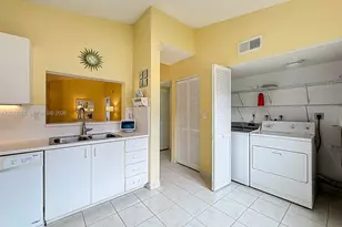 6466 SW 130th Pl, Miami, FL 33183 - Photo 11