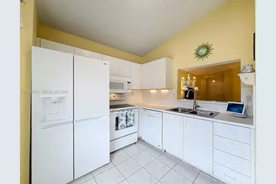 6466 SW 130th Pl #902, Miami, FL 33183 - Photo 7