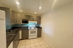 4304 NW 9th Ave, Deerfield Beach, FL 33064 - Photo 13