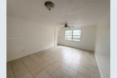 4304 NW 9th Ave #3-2H, Deerfield Beach, FL 33064 - Photo 9