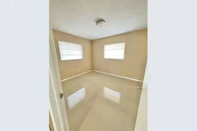 2500 SW 81st Ave #401, Davie, FL 33324 - Photo 3