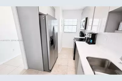 5339 Treetops Drive #5339, Other City - In The State Of Florida, FL 34113 - Photo 3