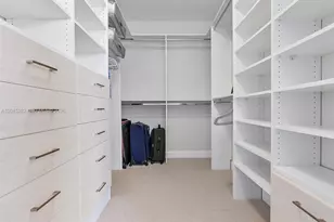 18201 Collins Ave, Sunny Isles Beach, FL 33160 - Photo 15