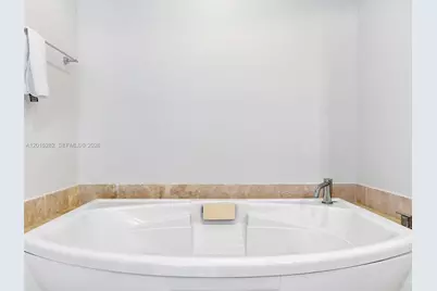 18201 Collins Ave #4009, Sunny Isles Beach, FL 33160 - Photo 13