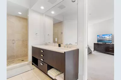 18201 Collins Ave #4009, Sunny Isles Beach, FL 33160 - Photo 17