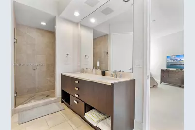 18201 Collins Ave #4009, Sunny Isles Beach, FL 33160 - Photo 15