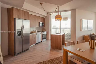 275 SW 6th St #5308, Miami, FL 33130 - Photo 3