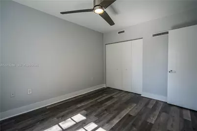 331 85th St #3, Miami Beach, FL 33141 - Photo 11