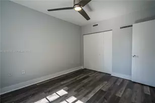 331 85th St, Miami Beach, FL 33141 - Photo 11