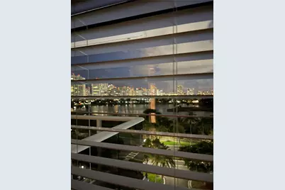 3625 N Country Club Dr #907, Aventura, FL 33180 - Photo 23