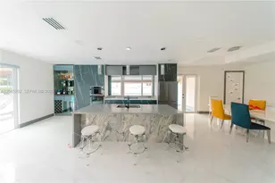 7814 NW 165th St, Miami Lakes, FL 33016 - Photo 53