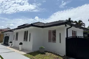 7814 NW 165th St, Miami Lakes, FL 33016 - Photo 9