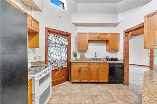 4561 NW 79th Ave, Lauderhill, FL 33351 - Photo 17