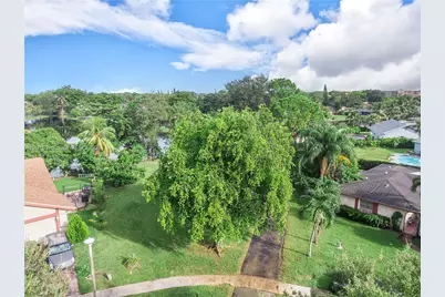 4561 NW 79th Ave, Lauderhill, FL 33351 - Photo 43
