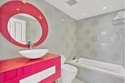 17875 Collins Ave #1101, Sunny Isles Beach, FL 33160 - Photo 27