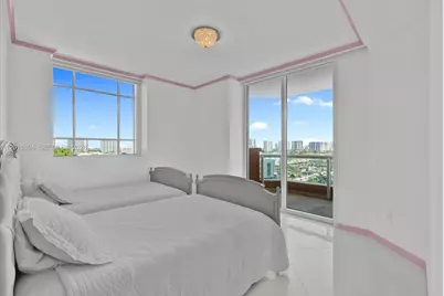 17875 Collins Ave #1101, Sunny Isles Beach, FL 33160 - Photo 25