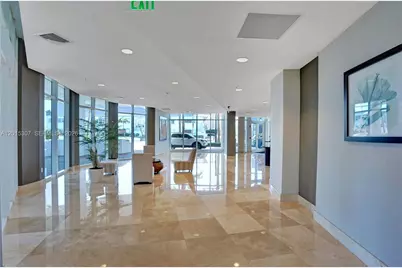 6515 Collins Ave #1107, Miami Beach, FL 33141 - Photo 13