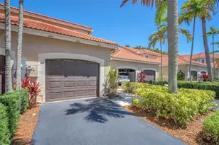 800 Sorrento Dr, Weston, FL 33326 - Photo 1