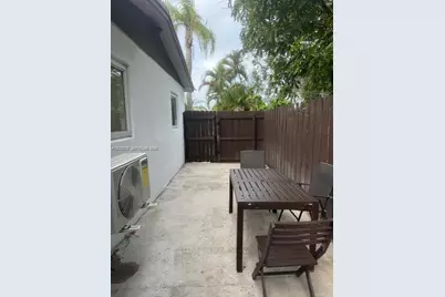1270 NE 210th Ter #B, Miami, FL 33179 - Photo 11