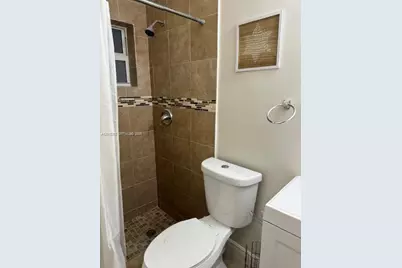 1270 NE 210th Ter #B, Miami, FL 33179 - Photo 9