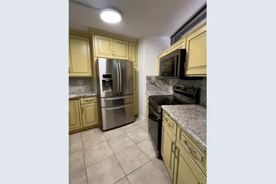 8129 Severn Dr #C, Boca Raton, FL 33433 - Photo 9