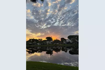 317 NW 109th Ave, Pembroke Pines, FL 33026 - Photo 1