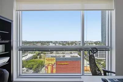 175 SW 7th St #1614, Miami, FL 33130 - Photo 11