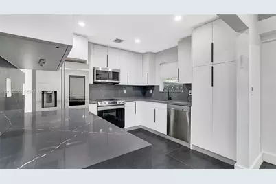 603 N 32nd Ave, Hollywood, FL 33021 - Photo 9