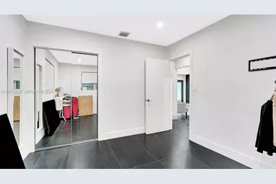 603 N 32nd Ave, Hollywood, FL 33021 - Photo 27