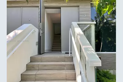 1000 99th St #3, Bay Harbor Islands, FL 33154 - Photo 3