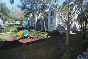 11133 SW 8th St, Pembroke Pines, FL 33025 - Photo 23