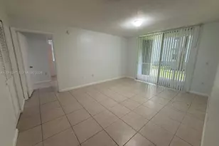 11133 SW 8th St, Pembroke Pines, FL 33025 - Photo 13